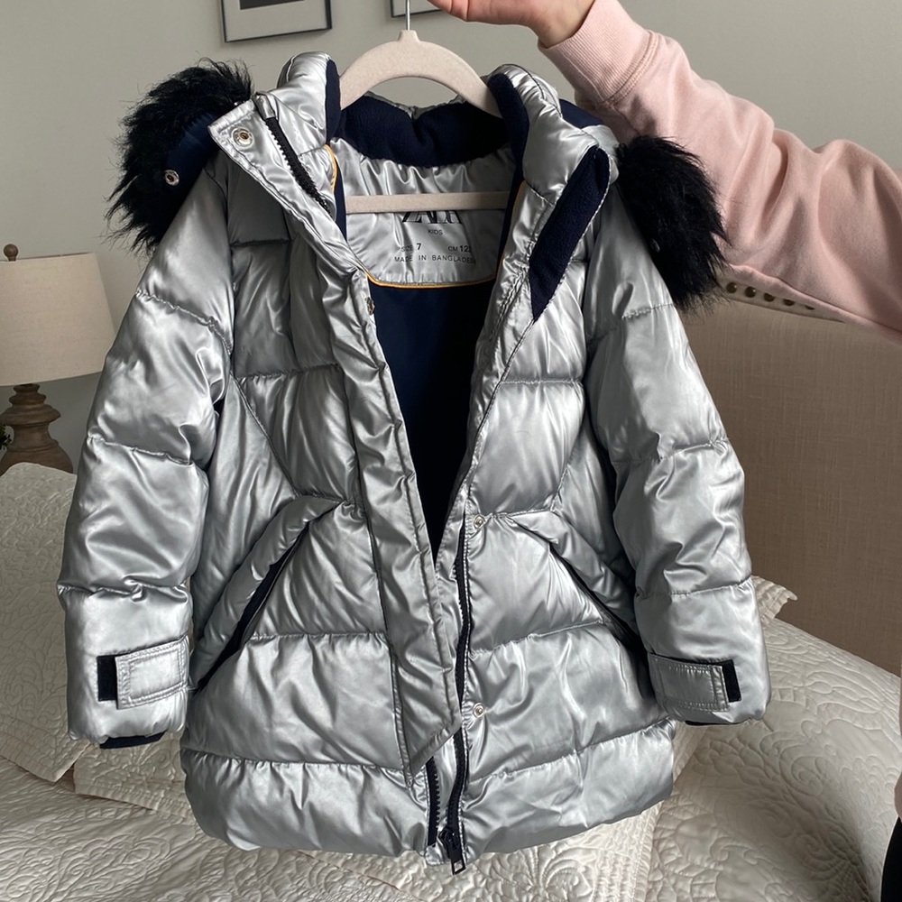 Zara kids coat.No damage